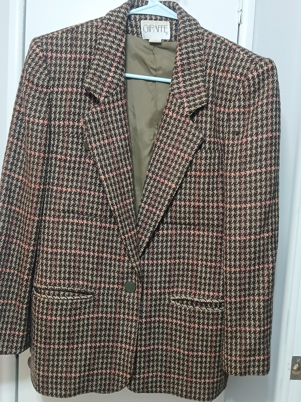 Giraffe Womens Brown & Pink Houndstooth Blazer